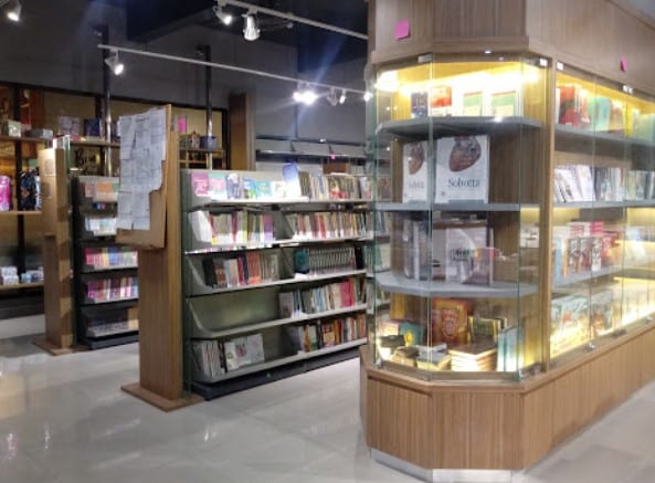Toko Buku di Surabaya