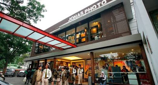 Jonas Tempat Cetak Foto di Bandung