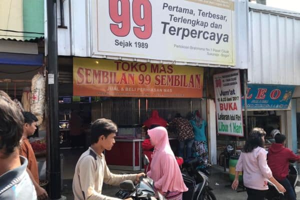 99 Toko Emas di Bogor