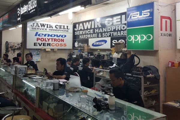 Jawir service center iPhone di Cikarang